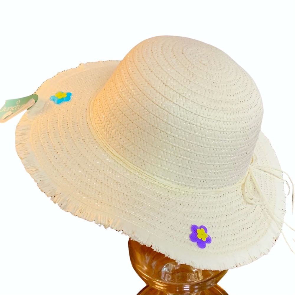 Juncture Girls White Straw Hat With Flowers NWT